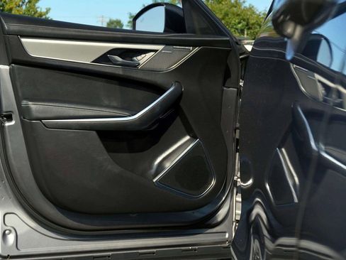 Used 2024 Jaguar F-PACE R-Dynamic S image 14