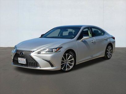 Used 2019 Lexus ES 350 w/ Premium Package