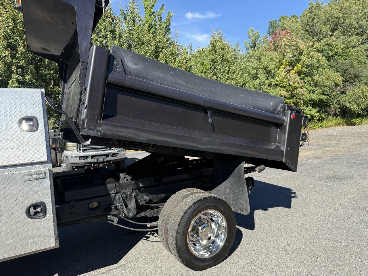 Used 2017 Ford F450 XL w/ Power Equipment Group AWD/4WD image 9