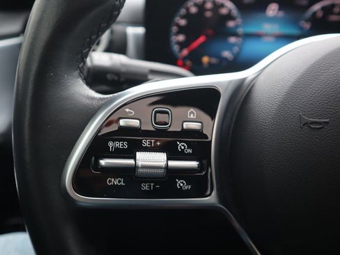 Used 2021 Mercedes-Benz A 220 A 220 image 21