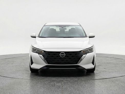 Used 2025 Nissan Sentra S FWD image 2