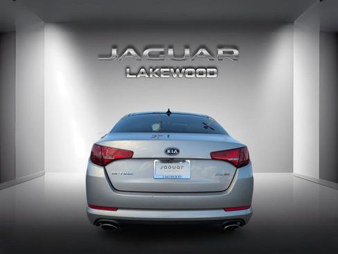 Used 2011 Kia Optima EX FWD image 4