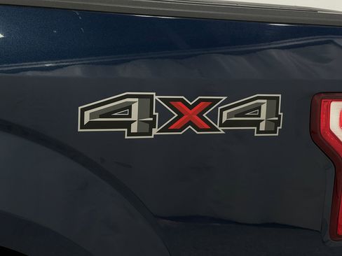 Used 2020 Ford F150 XLT w/ Equipment Group 302A Luxury AWD/4WD image 40
