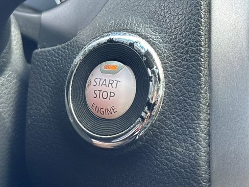 Used 2015 Nissan Altima 2.5 SV image 21