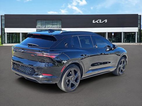 Used 2024 Chevrolet Equinox EV RS w/ Active Safety Package 3 image 3