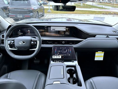 New 2026 INFINITI QX80 Pure w/ Cargo Package image 10