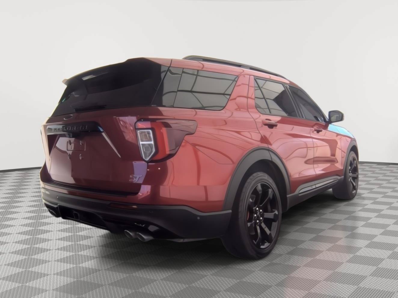 Used 2020 Ford Explorer ST w/ ST Street Pack AWD/4WD image 2