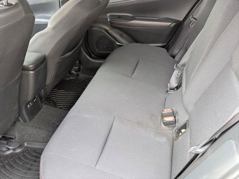 Certified 2025 Toyota Prius Plug-In Hybrid FWD image 4