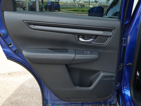 Used 2023 Honda CR-V Sport image 16