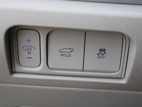 Used 2024 Kia Sorento SX FWD image 26