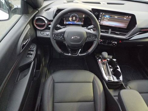 New 2026 Chevrolet Trax RS w/ Driver Confidence Package image 31