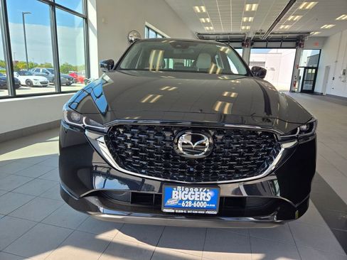 New 2025 MAZDA CX-5 AWD 2.5 S w/ Preferred Package image 2