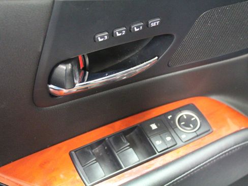 Used 2011 Lexus RX 350 AWD image 24
