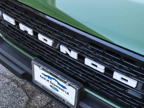 New 2025 Ford Bronco Outer Banks image 8