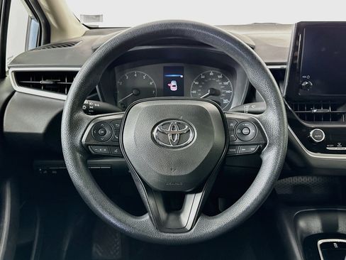 Used 2023 Toyota Corolla LE FWD image 17