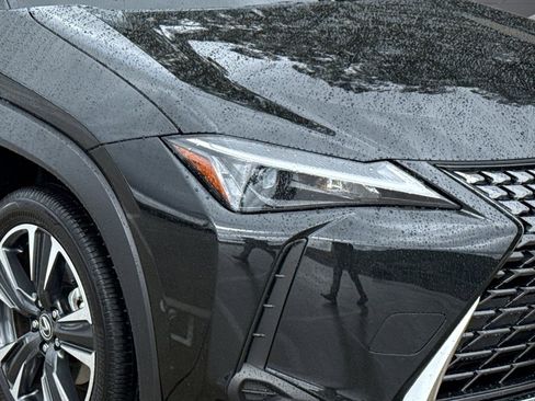 Certified 2025 Lexus UX 300h FWD w/ Accessory Package (Z2) image 12