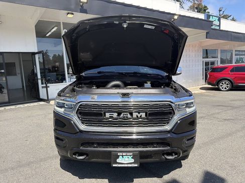Used 2022 RAM 1500 Limited AWD/4WD image 12