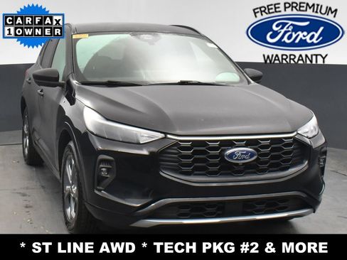 Used 2023 Ford Escape ST-Line Select w/ Tech Pack #2 image 2