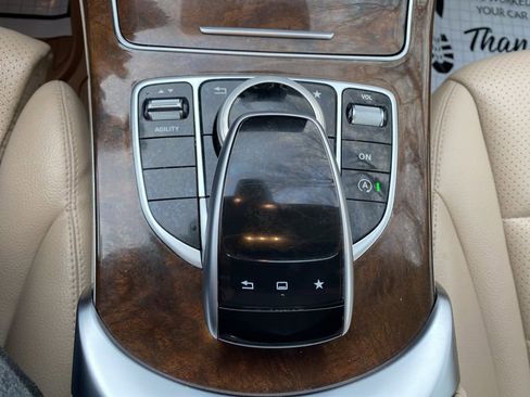 Used 2015 Mercedes-Benz C 300 4MATIC Sedan image 19
