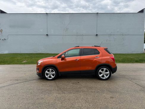 Used 2015 Chevrolet Trax LTZ FWD image 4