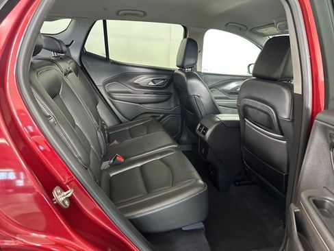 Used 2019 GMC Terrain SLT w/ Preferred Package image 4