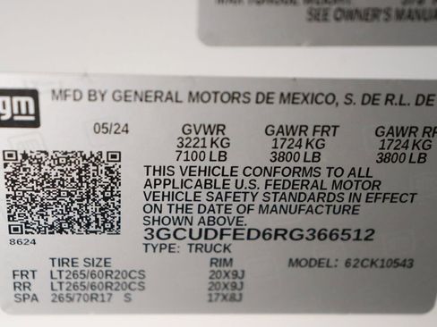 Used 2024 Chevrolet Silverado 1500 LT Trail Boss w/ Convenience Package II image 68