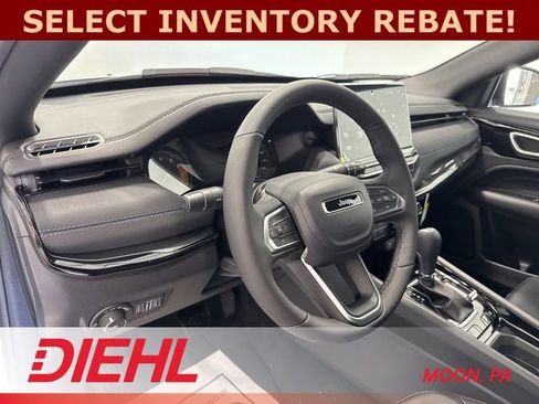 New 2026 Jeep Compass Limited image 21