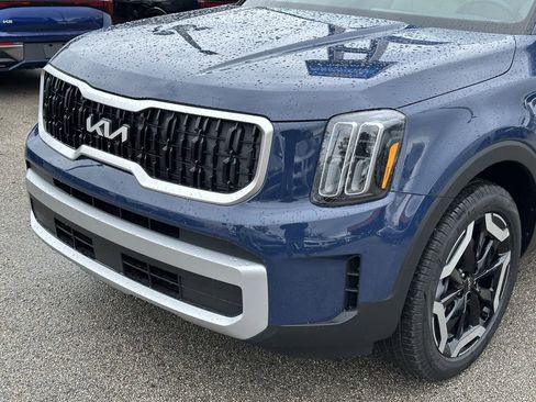 New 2025 Kia Telluride EX image 9