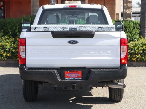 Used 2021 Ford F250 XL w/ Power Equipment Group RWD image 7
