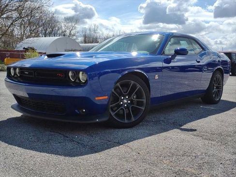 Certified 2022 Dodge Challenger R/T Scat Pack image 1