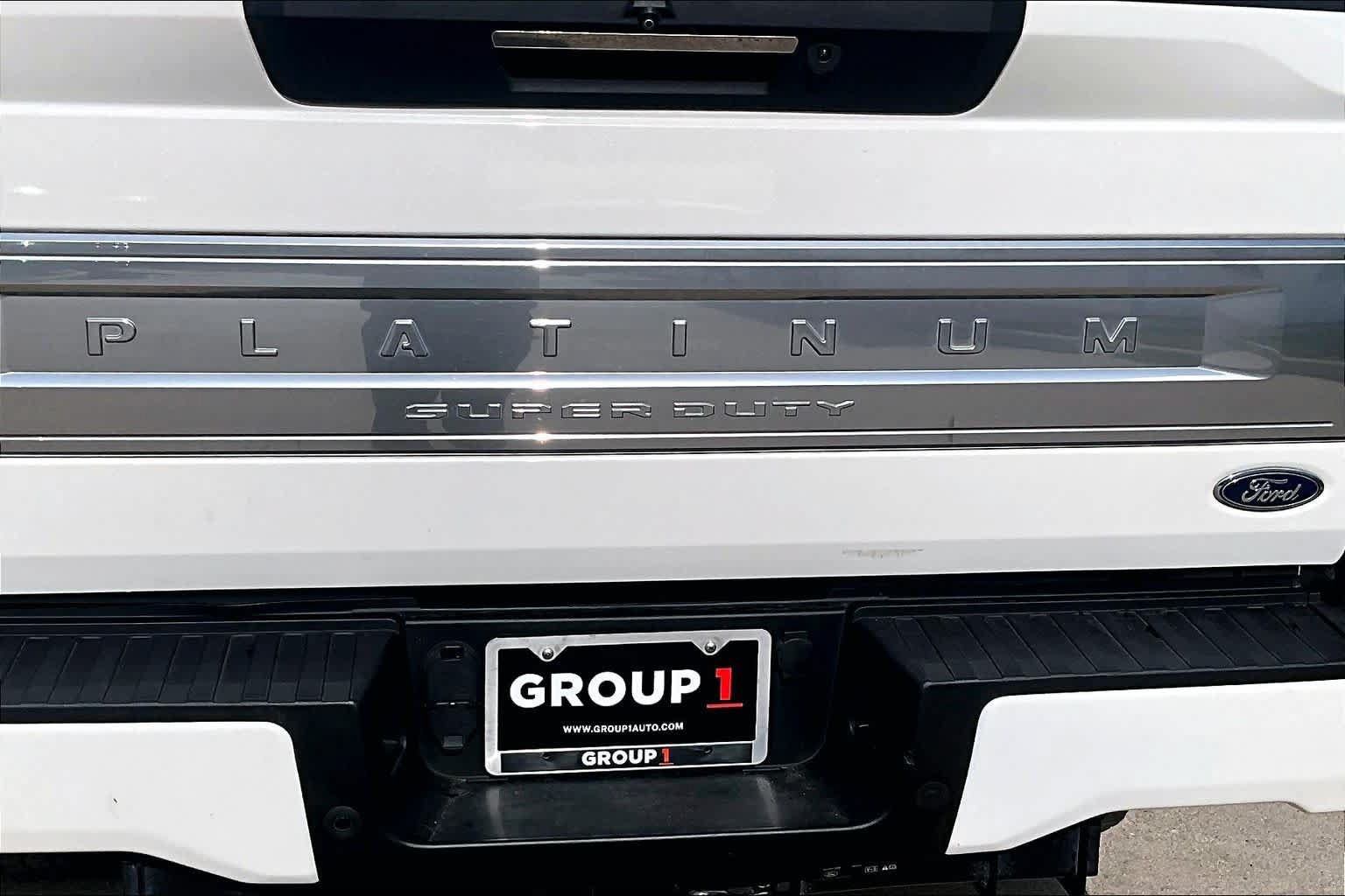 Used 2022 Ford F250 Platinum w/ FX4 Off-Road Package AWD/4WD image 29