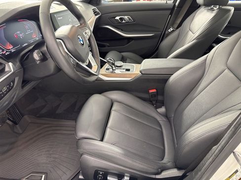Used 2019 BMW 330i xDrive Sedan w/ Premium Package image 14