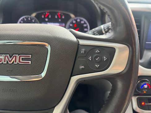 Used 2021 GMC Acadia SLT image 21
