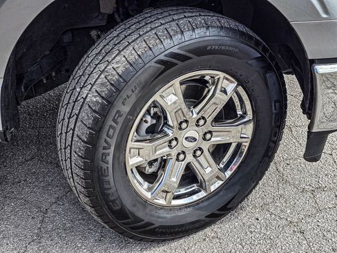 Used 2021 Ford F150 XLT w/ Equipment Group 302A High AWD/4WD image 9