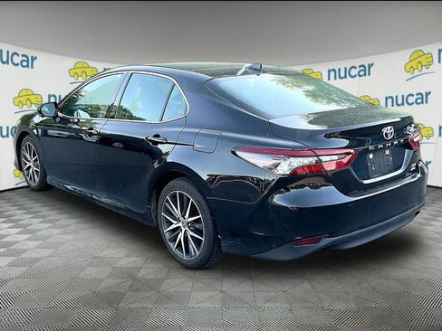 Used 2022 Toyota Camry XLE AWD/4WD image 5