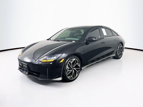 Used 2024 Hyundai Ioniq 6 SEL RWD image 3