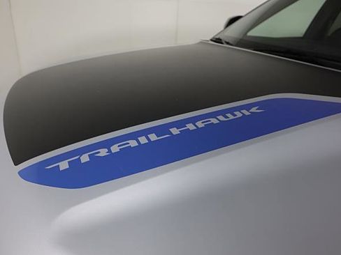 Used 2024 Jeep Grand Cherokee Trailhawk w/ Luxury Tech Group III image 14