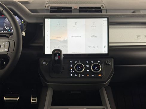 New 2026 Land Rover Defender 110 X AWD/4WD image 23