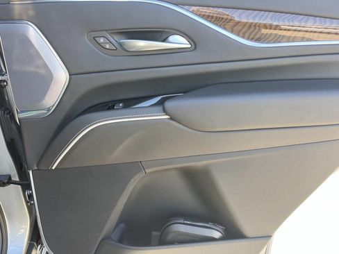 Certified 2024 Cadillac Escalade Sport Platinum w/ Heavy-Duty Trailer Package AWD/4WD image 25