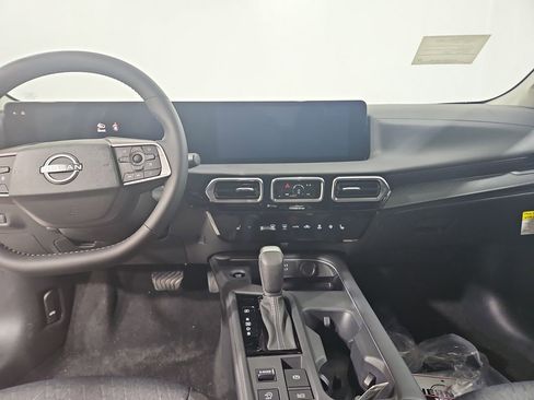 New 2026 Nissan Sentra SV w/ SV Convenience Package FWD image 17