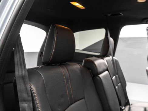 Used 2022 Honda Pilot TrailSport image 33