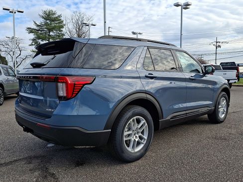 New 2026 Ford Explorer Active AWD/4WD image 14