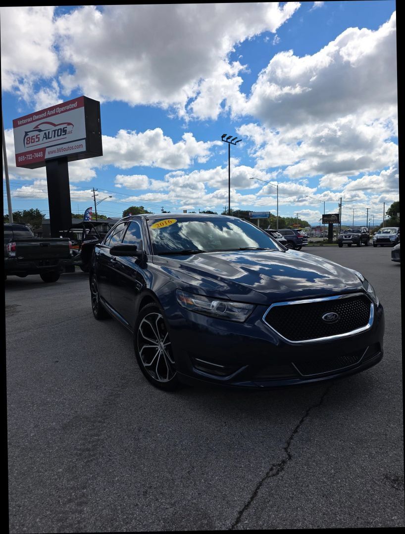 Used 2016 Ford Taurus SHO AWD/4WD image 2