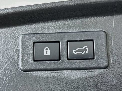 Used 2022 Subaru Outback Limited AWD/4WD image 15