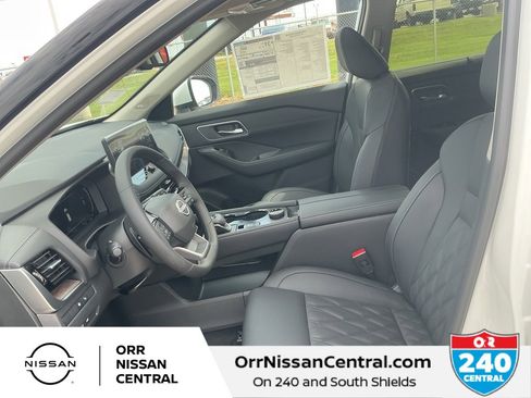 New 2026 Nissan Rogue Platinum w/ Platinum Premium Package image 17