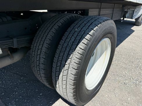 Used 2024 Ford E-350 and Econoline 350 Super Duty w/ Driver's Safety Package RWD image 10