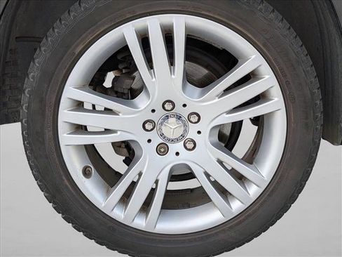 Used 2015 Mercedes-Benz GLK 350 4MATIC image 9