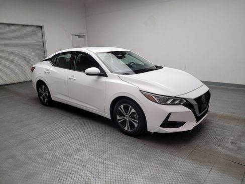 Used 2022 Nissan Sentra SV FWD image 11