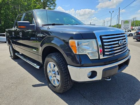 Used 2011 Ford F150 XLT w/ XLT Chrome Pkg AWD/4WD image 3