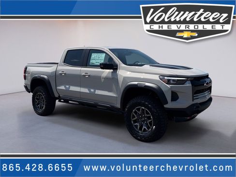 New 2026 Chevrolet Colorado ZR2 w/ Technology Package AWD/4WD image 1